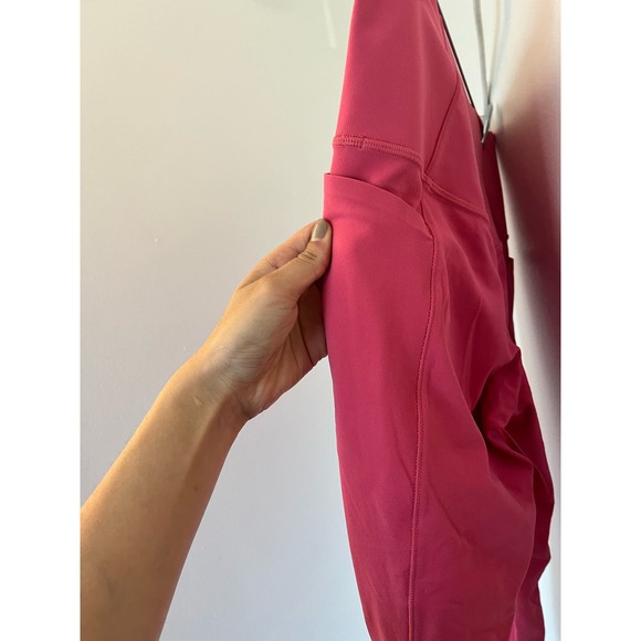 Athleta PLUS 1X Salutation Stash Pocket II 7/8 Tight Leggings Dragonfruit Pink - Picture 4 of 7